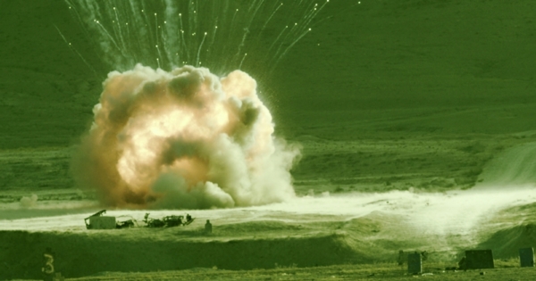 Ve filmu nebudou chybět ani efektní exploze.