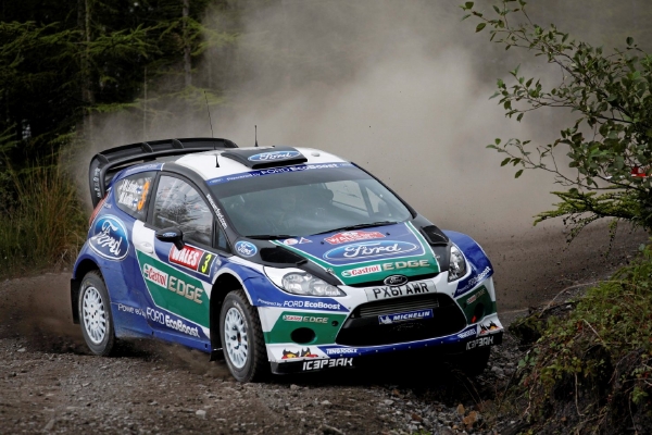 Ford Fiesta RS WRC Rally v akci.