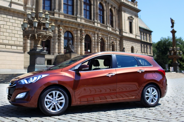 Do portfolia značky Hyundai nově přibyl i kombík i30.
