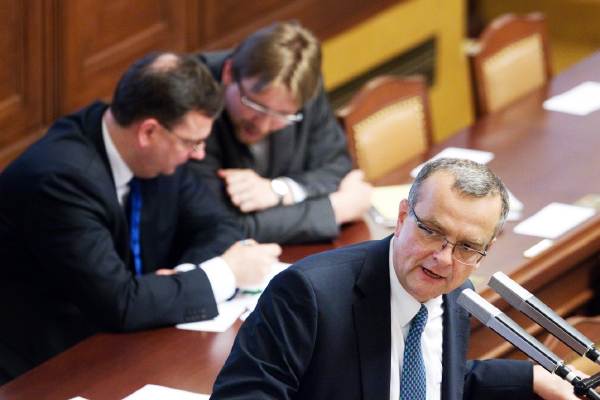 Ministr financí Miroslav Kalousek bude muset poslance přesvědčovat, aby reformu spustili.