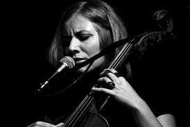 Dorota Barová