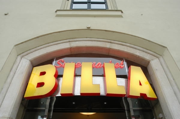 CPI získala devět supermarketů pronajatých řetězcům Billa a Penny Market (ilustrační foto). CPI získala devět supermarketů pronajatých řetězcům Billa a Penny Market (ilustrační foto).