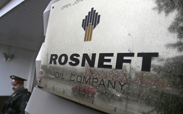 Ruská státní energetická společnost Rosněfť se dohodla na převzetí celé skupiny TNK-BP. Ruská státní energetická společnost Rosněfť se dohodla na převzetí celé skupiny TNK-BP.
