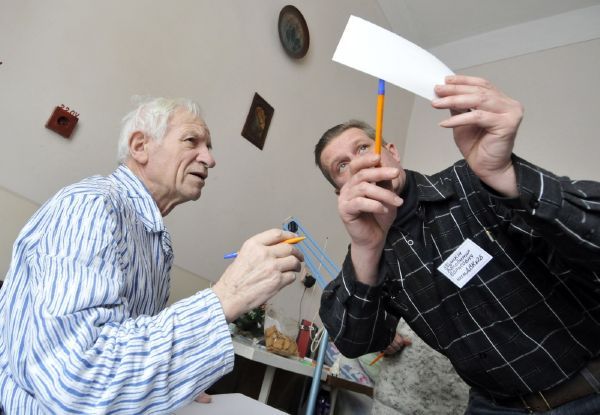 Ultrabezpečné volební lístky na Ukrajině (ilustrační fotografie).