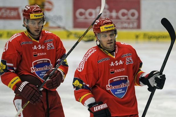 Martin Hanzal (vlevo) a Milan Michálek. Martin Hanzal (vlevo) a Milan Michálek.