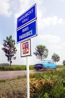 Pardubický kraj vyjde dráž zvýšení počtu uvolněných funkcionářů a rozšíření počtu výborů zastupitelstva (ilustrační foto).