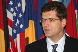 Tak to tedy ne! Janes Lenarčič hledá zastání u šéfky diplomacie USA.