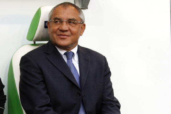 Kouč Felix Magath už Wolfsburg v Bundeslize nepovede. 