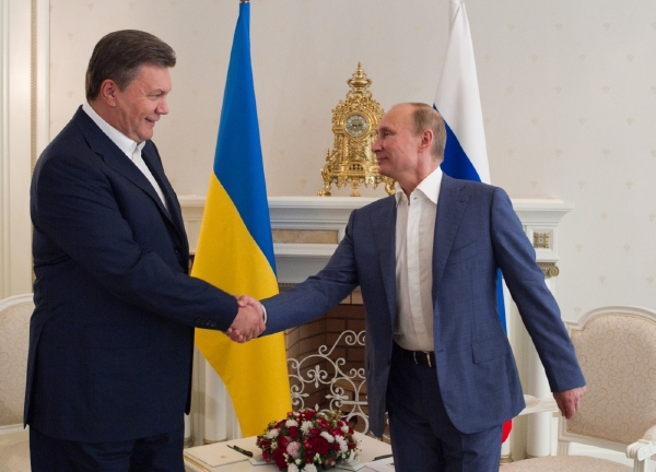 Zásah Putinových bezpečnostních složek na ukrajinském území Janukovyč nebude vyšetřovat.
