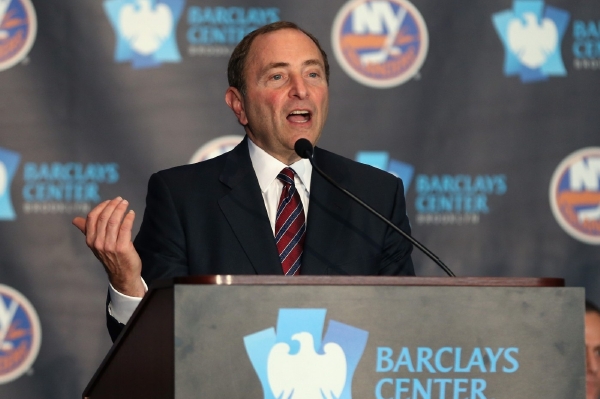 Komisionář NHL Gary Bettman. Komisionář NHL Gary Bettman.