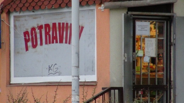 Muž svému zranění podlehl.