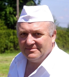 Nejznámější bojovník proti změně času pekař Stanislav Pecka.
