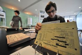 Výstava o sexuálních otrokyních nacistů v koncentráku Ravensbrück. 