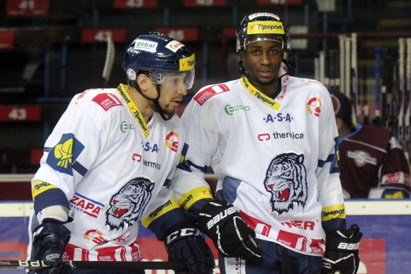 Zámořské posily Liberce - Chris Stewart (vlevo) a Wayne Simmonds.