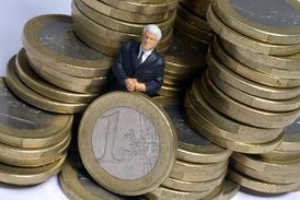 O zveřejňování vedlejších příjmů poslanců jsou v Bundestagu stále tahanice.