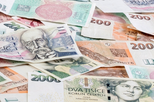 Studentovi hrozí za falšování peněz až osm let vězení.