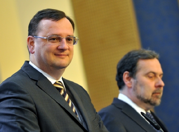 Petr Nečas a Radek John v době, kdy byly VV ještě součástí koalice.