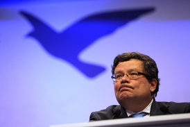 Alexandr Vondra.