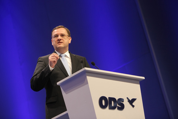 Premiér a předseda ODS na kongresu strany.