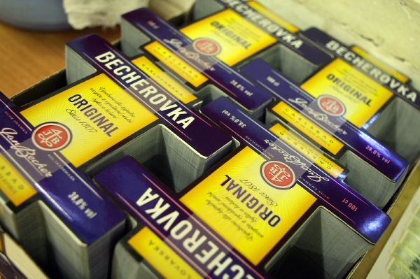 Becherovka se vrátila na ruský trh.