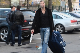 Útočník Petr Nedvěd.