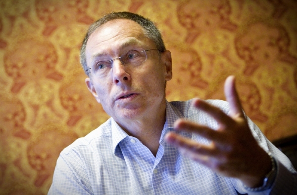 Jan Švejnar. Jan Švejnar.