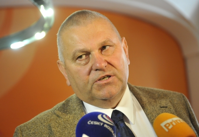 Předseda středočeské ČSSD Miloš Petera.