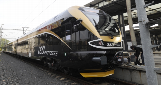 První vlak Leo Express dojel po osmé hodině ranní z Prahy do Ostravy.