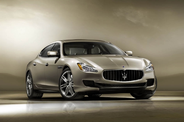 Nové Maserati Quattroporte, které bude mít premiéru v Detroitu.