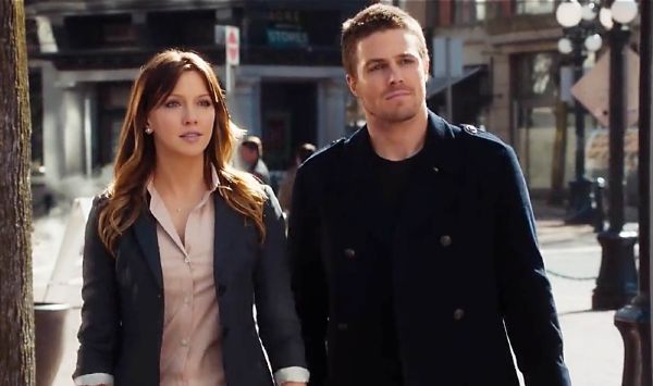 Filmovou partnerku ztvárnila Katie Cassidy.
