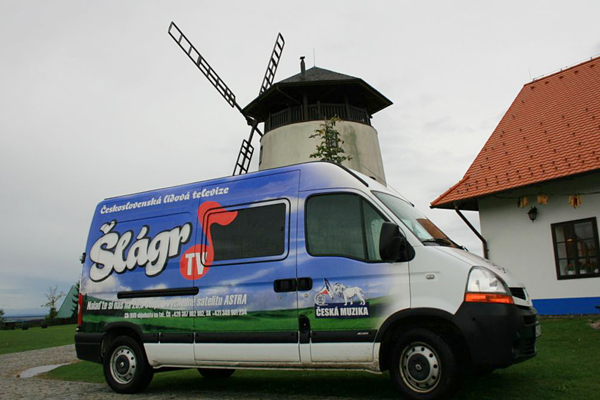 Přenosový vůz televize Šlágr.