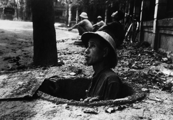 Bunkry v Hanoji z doby vietnamské války. 