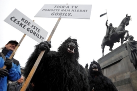 Z demonstrace na Václavském náměstí v Praze.