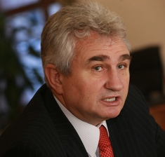 Předseda Senátu ČR Milan Štěch (ČSSD).