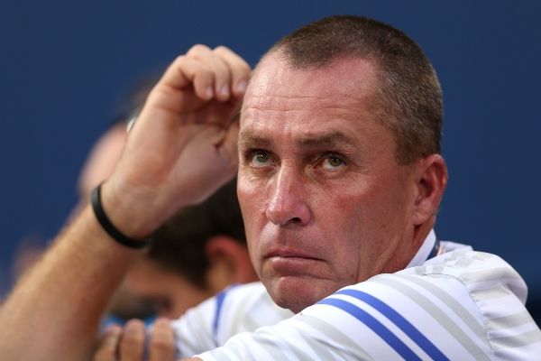 Tenista Ivan Lendl dostal jako první český hráč Cenu za výjimečnost v Davisově poháru. Tenista Ivan Lendl dostal jako první český hráč Cenu za výjimečnost v Davisově poháru.