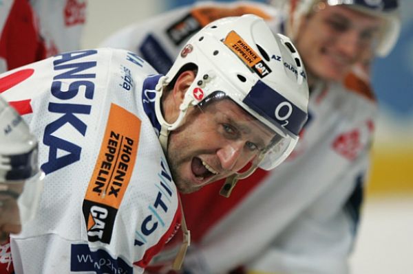 Útočník Jaroslav Bednář by opět mohl obléci dres pražské Slavie.