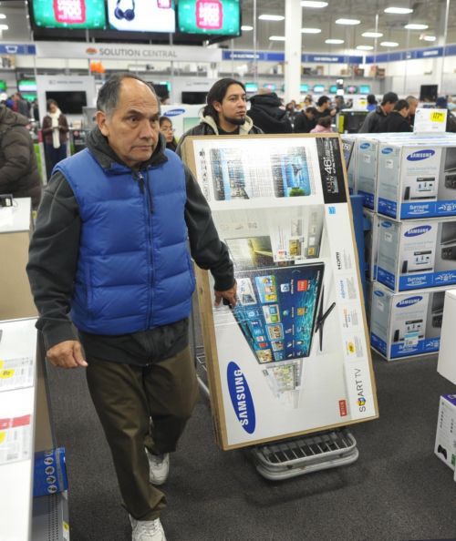 Jasně zatím vedou nákupy elektroniky, zejména televizí s širokou uhlopříčkou