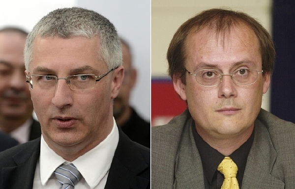 Dva noví náměstci ministerstva práce: Jan Vitula z TOP 09 (vlevo) a Zdeněk Kadlec (na snímku z roku 2003). Dva noví náměstci ministerstva práce: Jan Vitula z TOP 09 (vlevo) a Zdeněk Kadlec (na snímku z roku 2003).