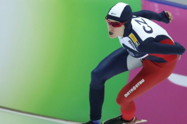 Rychlobruslařská hvězda Martina Sáblíková bude v sobotu v Astaně útočit na premiérový triumf ve Světovém poháru na dlouhých tratích v této sezoně. 