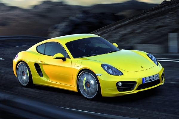 Nová generace Porsche Cayman dostala nový kabát.