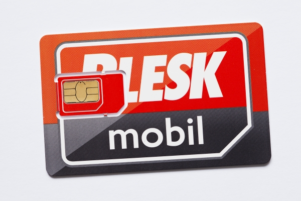 Mobilní operátoři zareagovali na nabídku virtuálního operátora BLESKmobil a nabídli levnější volání z předplacených karet. Mobilní operátoři zareagovali na nabídku virtuálního operátora BLESKmobil a nabídli levnější volání z předplacených karet.