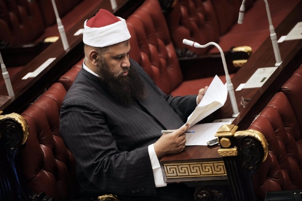Ústavodárnému shromáždění dominovali islamisté.