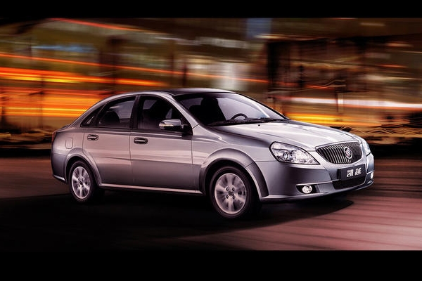 Buick Excelle, z něhož bylo nejdříve Daewoo Lacetti a nyní také Baojung 630.