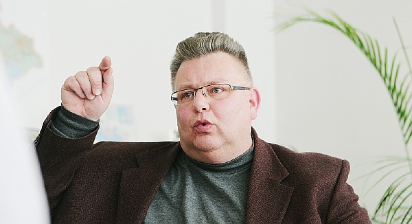 ČSSD v Pardubickém kraji povede Miroslav Váňa. ČSSD v Pardubickém kraji povede Miroslav Váňa.
