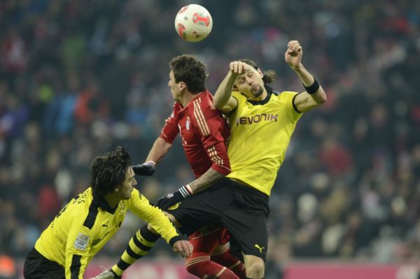 Momentka ze zápasu Bayernu Mnichov s Burisií Dortmund.