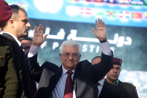 Palestinského prezidenta Mahmúda Abbáse v neděli v Ramalláhu nadšeně vítaly tisíce lidí.
