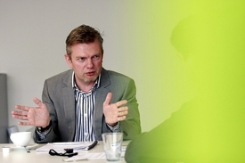 U:fon chtěl i bývalý ředitel MobilKomu Tomáš Budník.