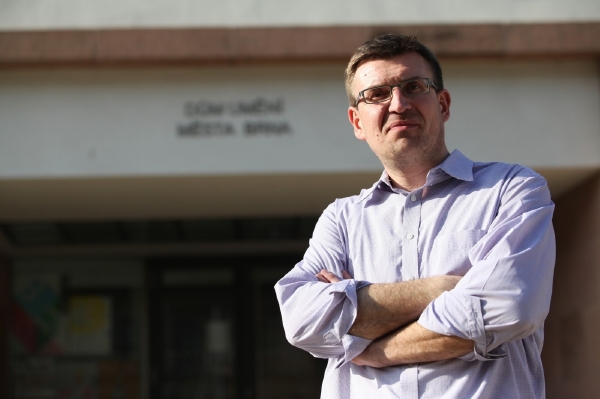 Rostislav Koryčánek bude obhajovat post ředitele Domu umění v Brně. Rostislav Koryčánek bude obhajovat post ředitele Domu umění v Brně.