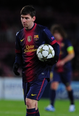 I když čaruje na hřišti Lionel Messi, diplomaté musejí zachovat "poker face".