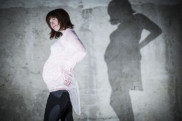 Zuzana Norisová pózuje pro Madams & Mums. Zuzana Norisová pózuje pro Madams & Mums.